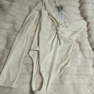 Fashion nova one shoulder body suit